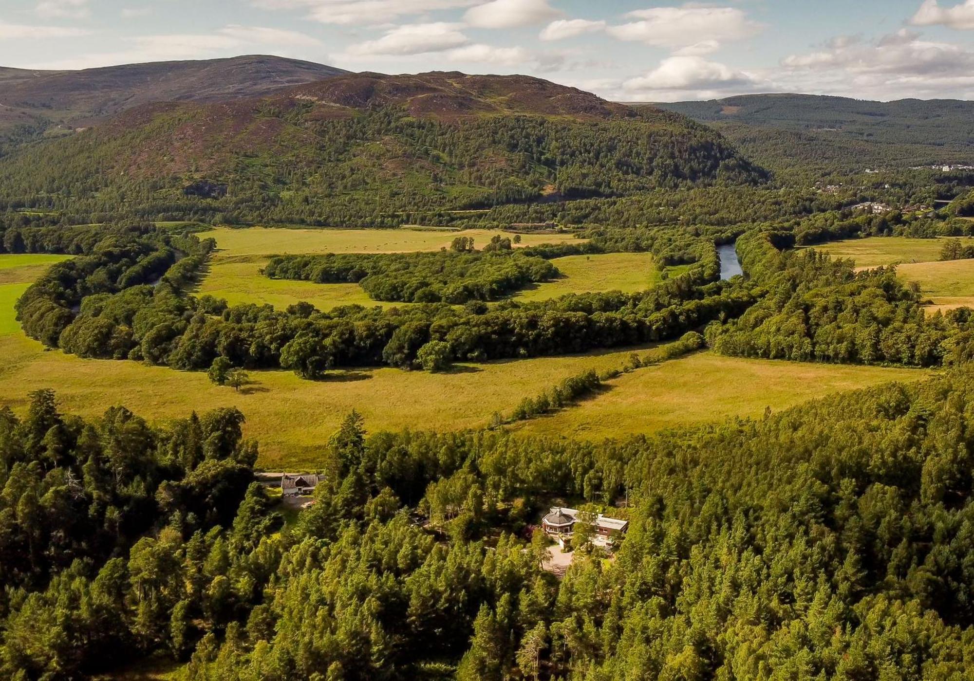Cairngorm Lodge Rothiemurchus 阿维莫尔 外观 照片